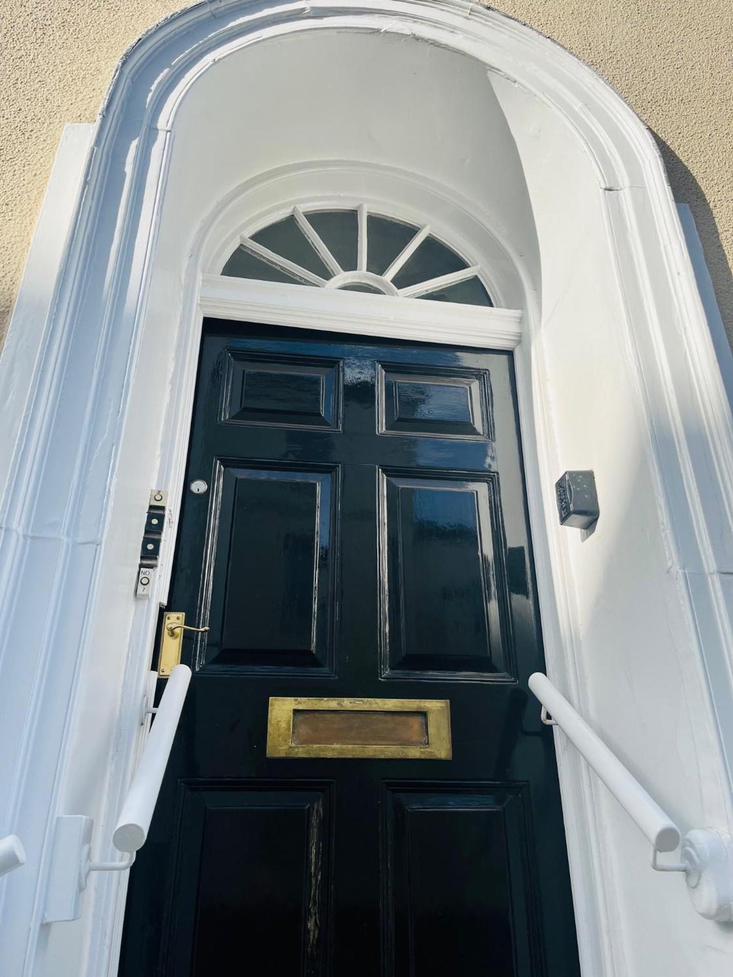 6 Wye Valley Chambers, Ross-On-Wye Apartment Exterior photo